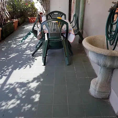 公寓 Accogliente Attico Sui Navigli 米兰