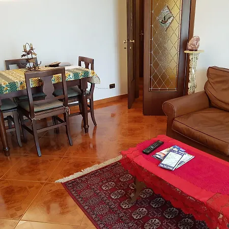 公寓 Accogliente Attico Sui Navigli